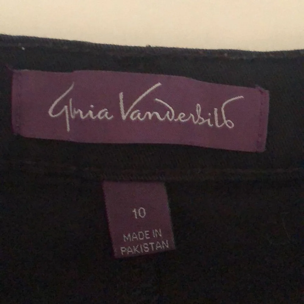 Gloria Vanderbilt Amanda Black Jeans - Size 10 - Picture 3 of 4